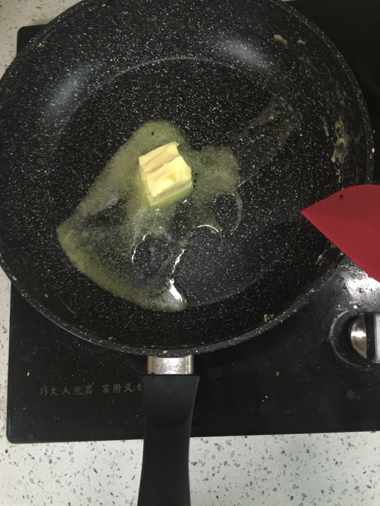 抹茶杏仁牛轧糖的做法图解2
