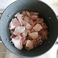传统美食—红烧肉的做法图解1