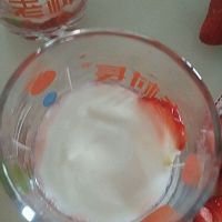 简单草莓酸奶.的做法图解6