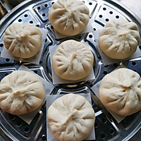 玉米红萝卜大葱鸡腿包的做法图解10