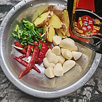 #豪吉小香风 做菜超吃香#红烧猪蹄（酱汁味）的做法图解2