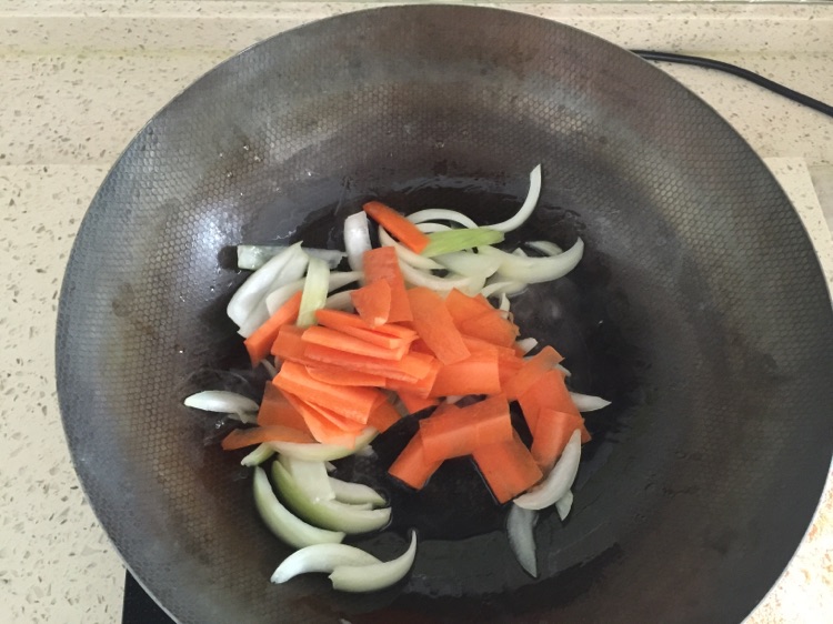极简风味小牛饭的做法图解4