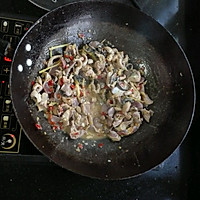 #家的感觉#蒜苔鸡肾的做法图解3