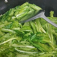 菱鱼油麦菜的做法图解3