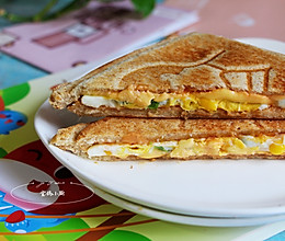 学生营养早餐~彩蔬三明治的做法