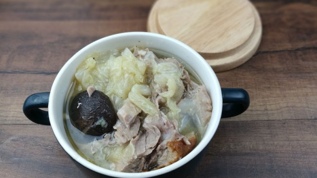 极简版鸭架汤的做法