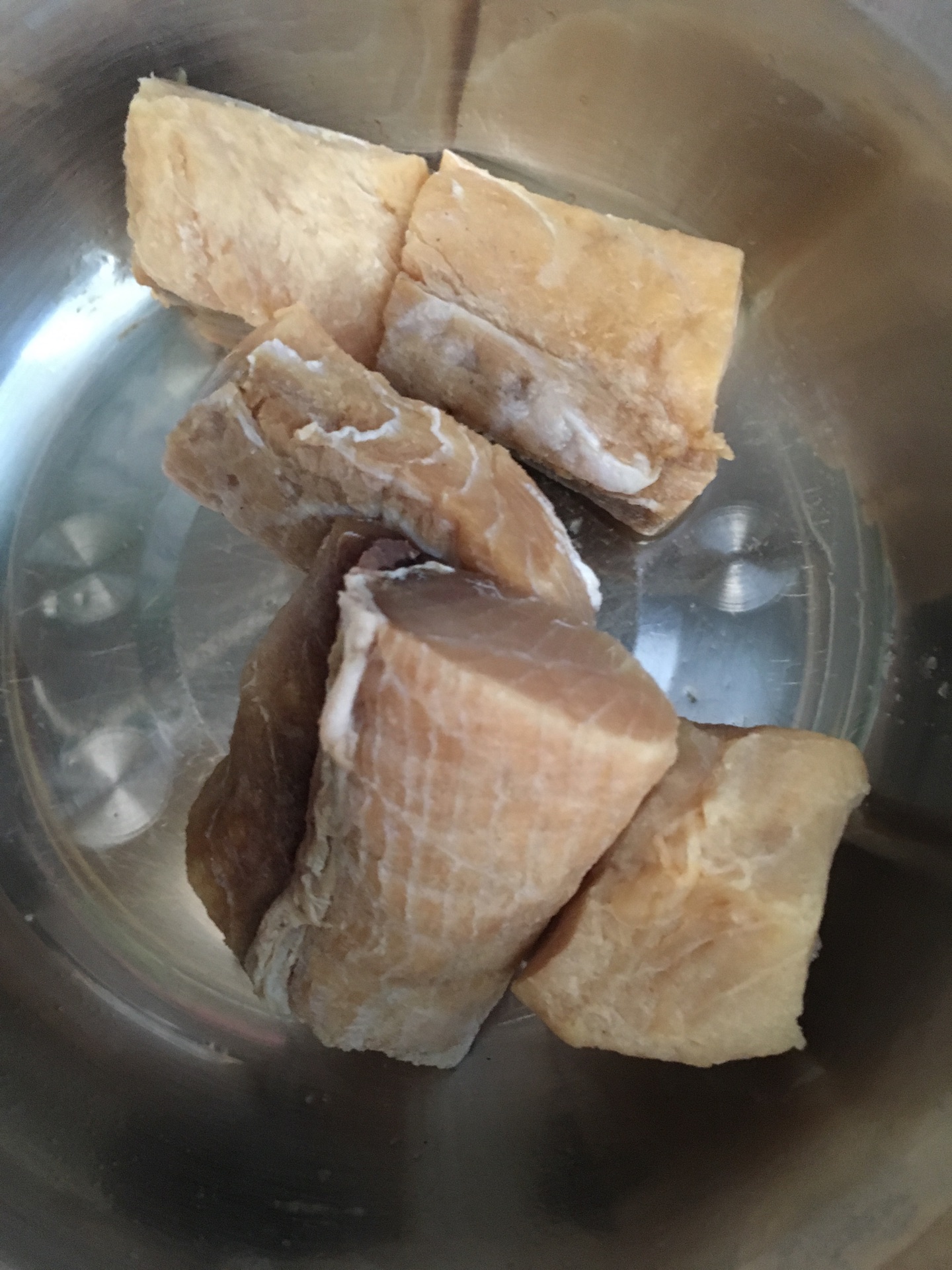 萌版鲨鱼西瓜怎么做_萌版鲨鱼西瓜的做法_豆果美食