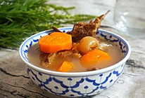 黄芪灵芝猪骨汤的做法