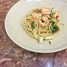 Garlic spaghetti超級簡單又好味的家庭意麵