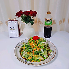 捞汁苦菊蔬菜沙拉