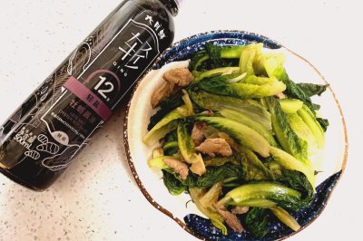清炒罗马生菜
