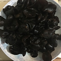 木耳鸡蛋炒肉的做法图解3