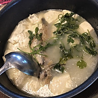 鲫鱼炖萝卜豆腐汤的做法图解9