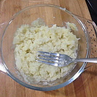 芝士培根焗土豆泥的做法图解3