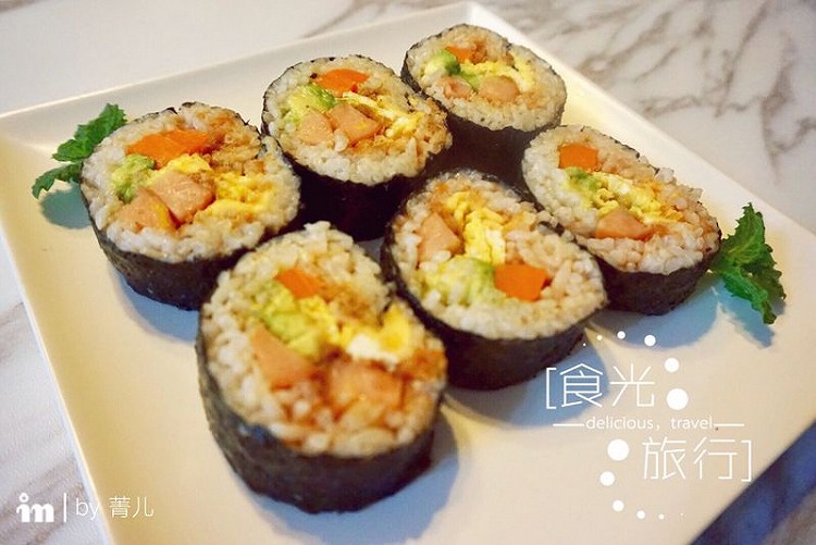 牛油果玉米肠肉松寿司的做法
