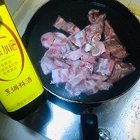 玉米山药排骨汤的做法图解1
