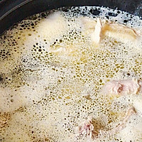 #美食视频挑战赛#榴莲壳炖鸡鲜美土鸡汤❗️原汁原味又去火的做法图解2