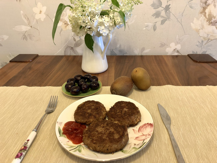 超级美味的汉堡牛肉饼的做法