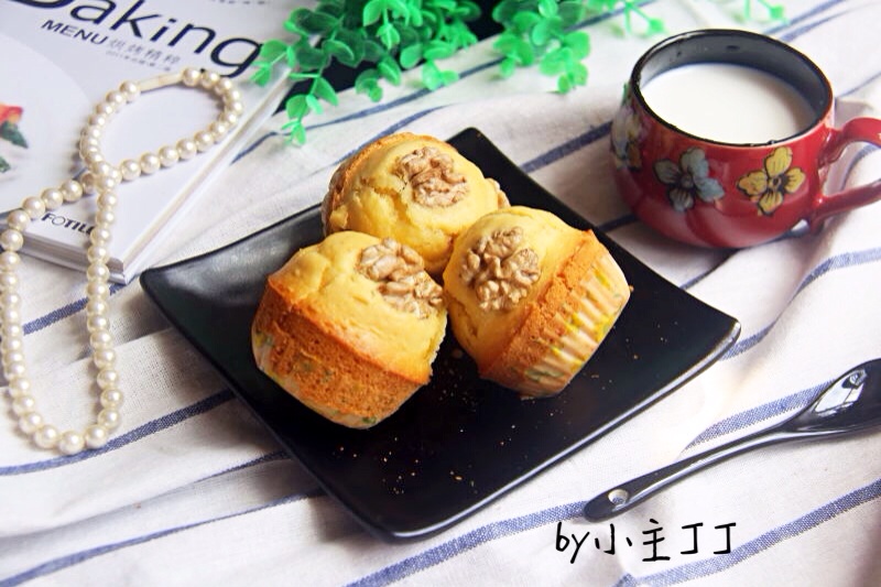 核桃玛芬蛋糕
