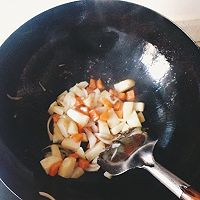 咖喱土豆饭的做法图解2