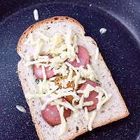 十分钟快手早餐：煎火腿鸡蛋吐司的做法图解6