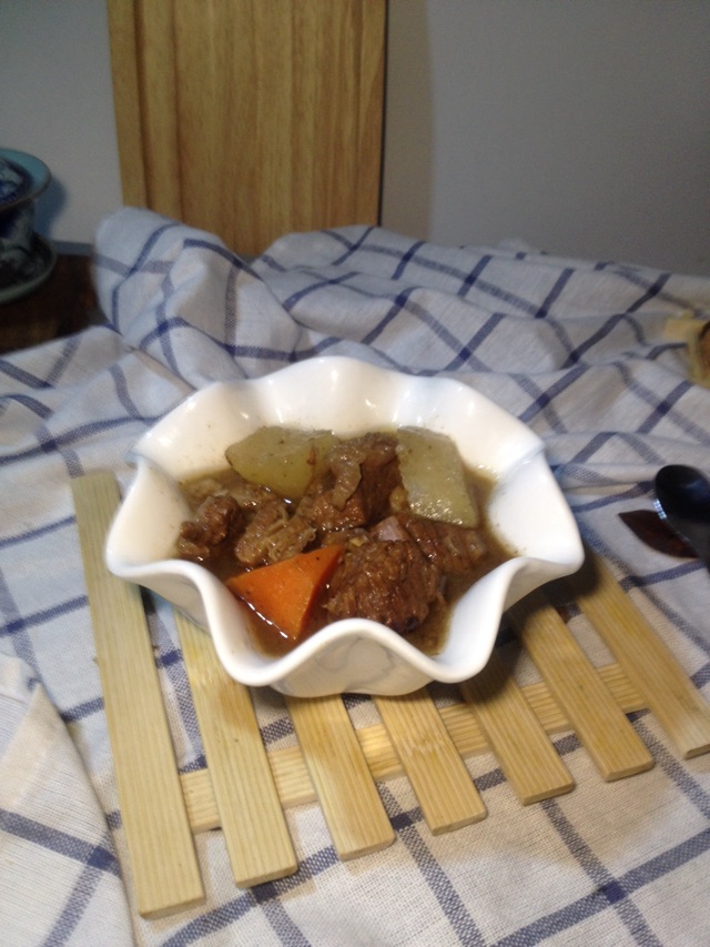 牛肉炖萝卜的做法图解12