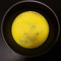 西红柿蛋花汤的做法图解2