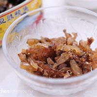 花样罐头| 鲮鱼香炒饭#15分钟周末菜#的做法图解2