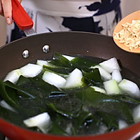 冬瓜海带汤—迷迭香的做法图解6
