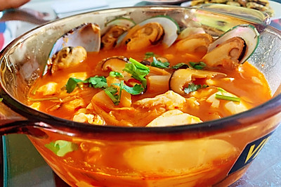 泡菜海鲜豆腐汤 就是这个味儿