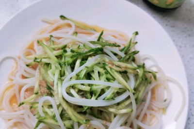 拌凉面