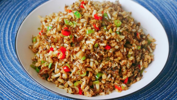 芽菜折耳根肉末