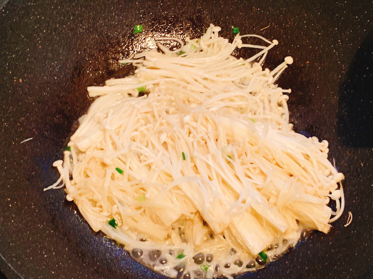 一定要学的家常下饭菜～金针菇日本豆腐‼️ - 哔哩哔哩