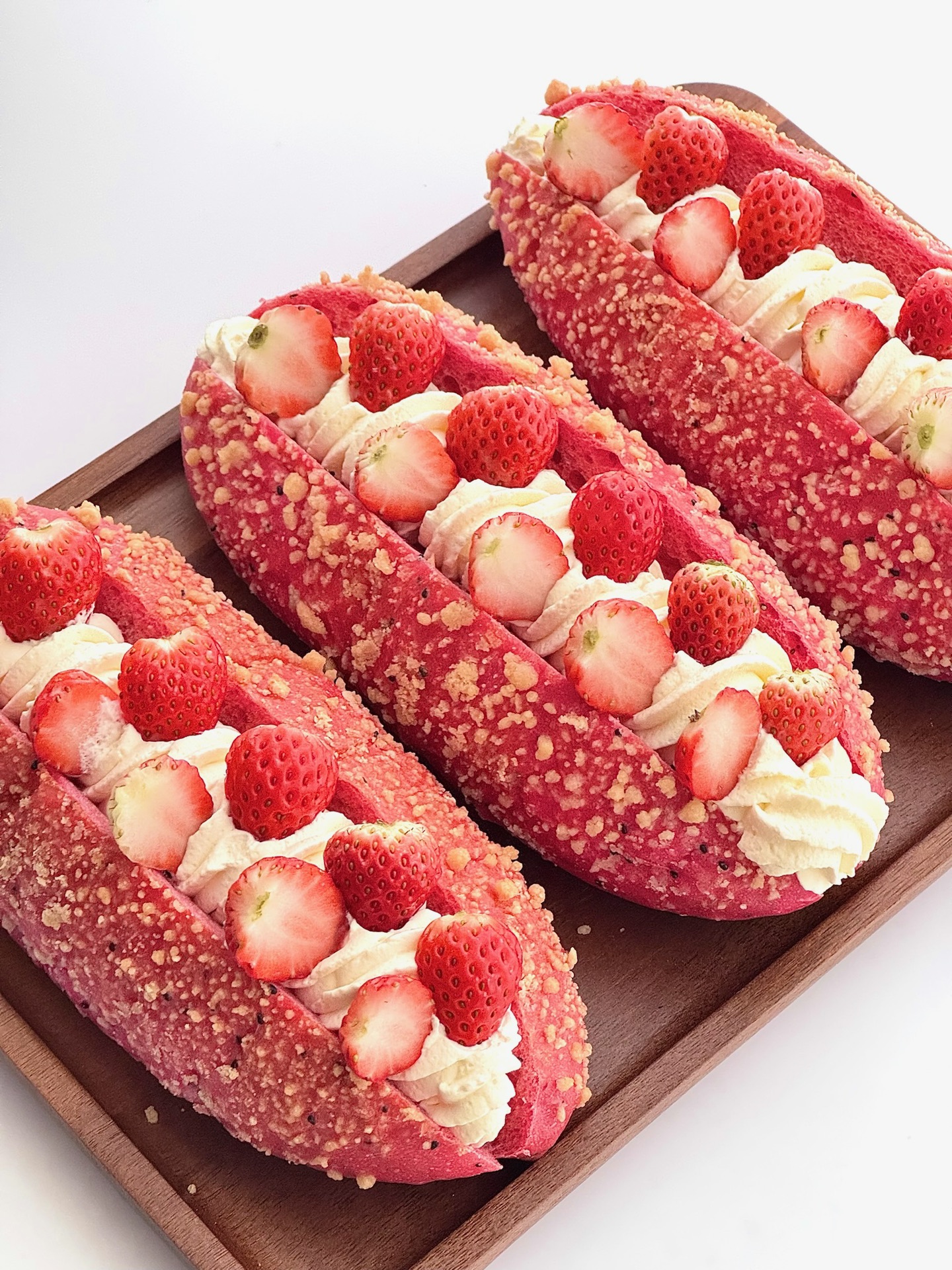 新年草莓魔法棒