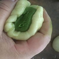 紫薯蛋黄杂花酥的做法图解8