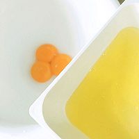 日式抹茶戚风蛋糕 #长帝烘焙节（半月轩）#的做法图解1