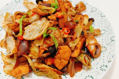 干锅鸡肉包菜，鸡胸肉的花样吃法