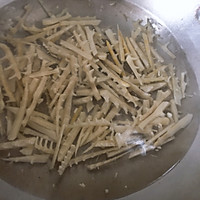 春天的味道～雪菜笋丝的做法图解1