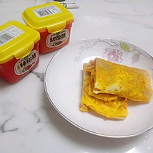 #暖冬酱在手，嗨吃部队锅#味美鸡蛋饼