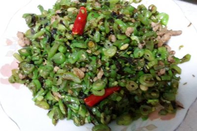 榄菜四季豆