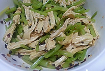 夏日小凉拌:芹菜腐竹的做法