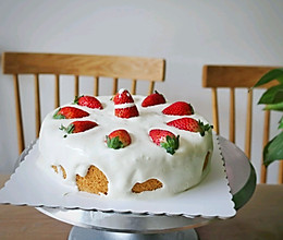 草莓爆浆蛋糕(简易版)的做法