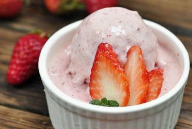 草莓冰淇淋(面包机版)