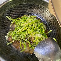 五花肉焖小笋子的做法图解6