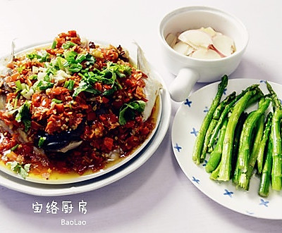 懒人之家庭版快手剁椒鱼
