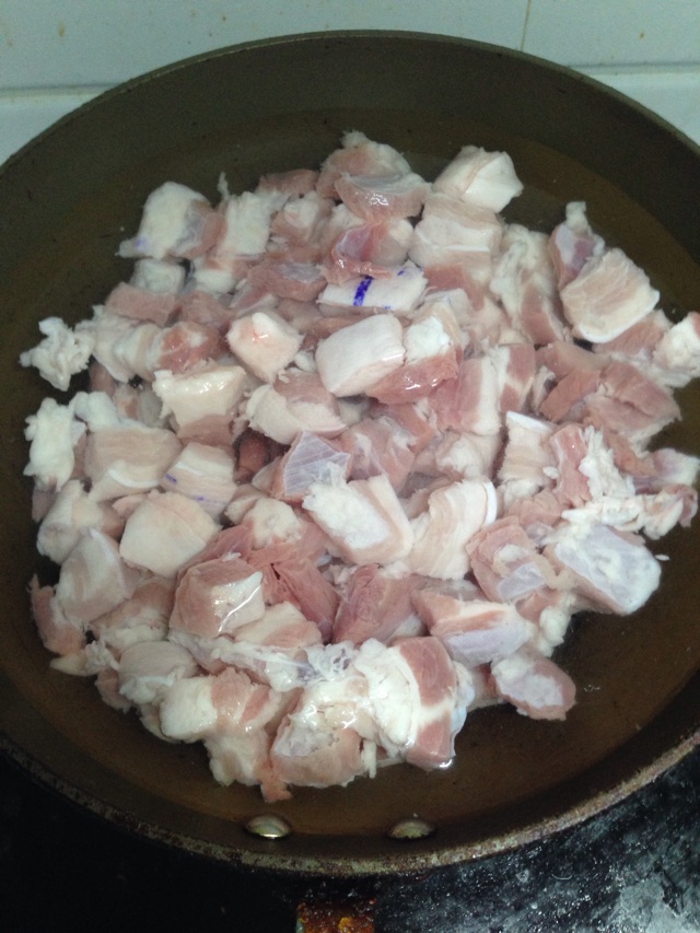 红烧肉的做法图解1