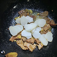 谷饲牛肉炒山药的做法图解9