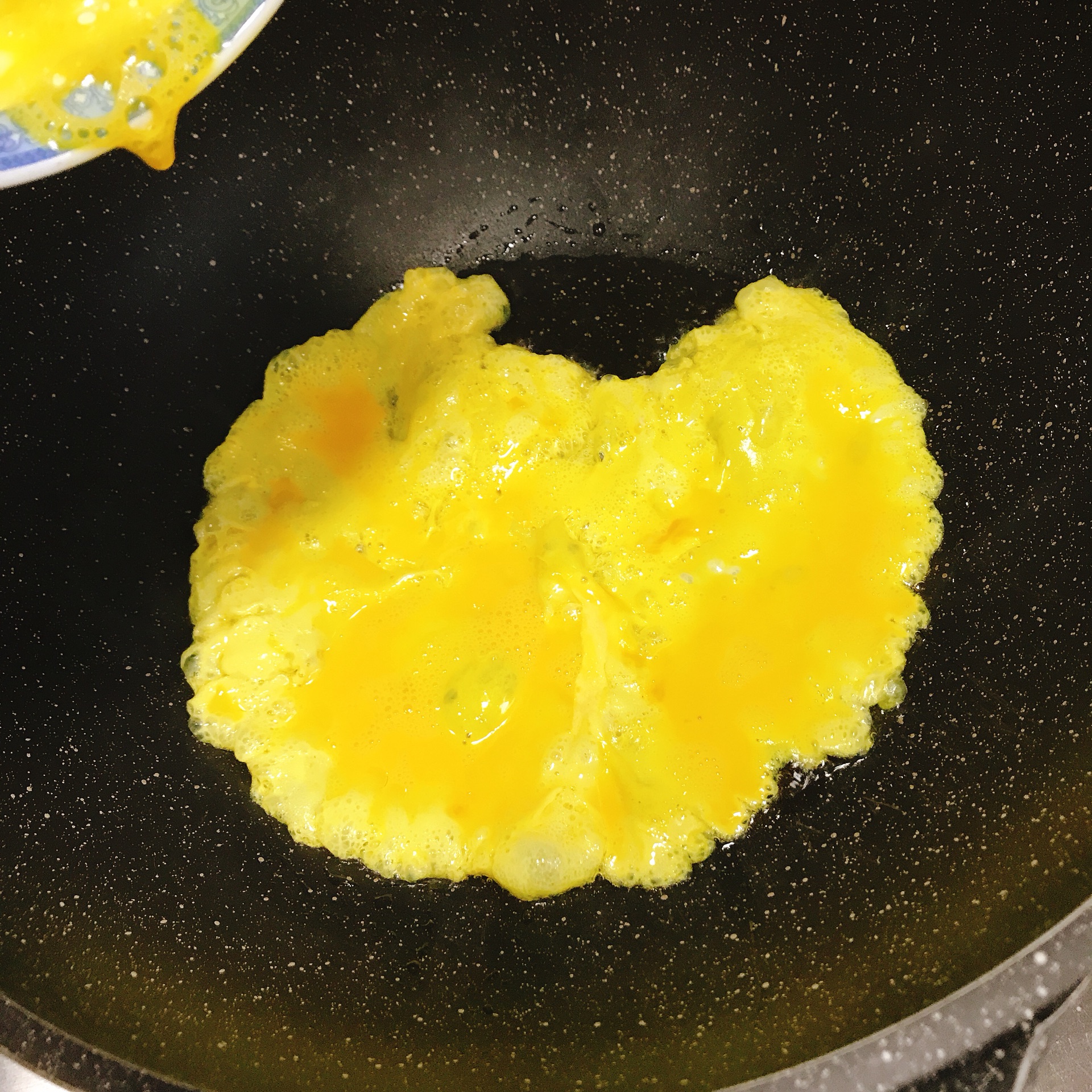 香肠鸡蛋炒粉怎么做_香肠鸡蛋炒粉的做法_豆果美食