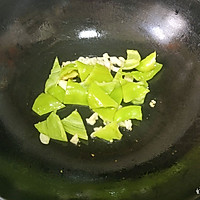 青椒香干炒肚丝#花10分钟，做一道菜！#的做法图解4