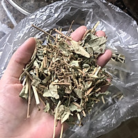 双草赤小豆煲白鸽-清暑化湿的做法图解1
